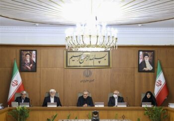 هیات دولت ابلاغ کرد؛ ‌تعیین تکلیف نحوه تسویه‌حساب‌های مالی میان دولت و شرکت‌های پالایش نفت و پتروشیمی